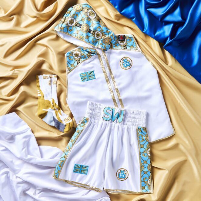 SUZI WONG White Blue Gold_Square